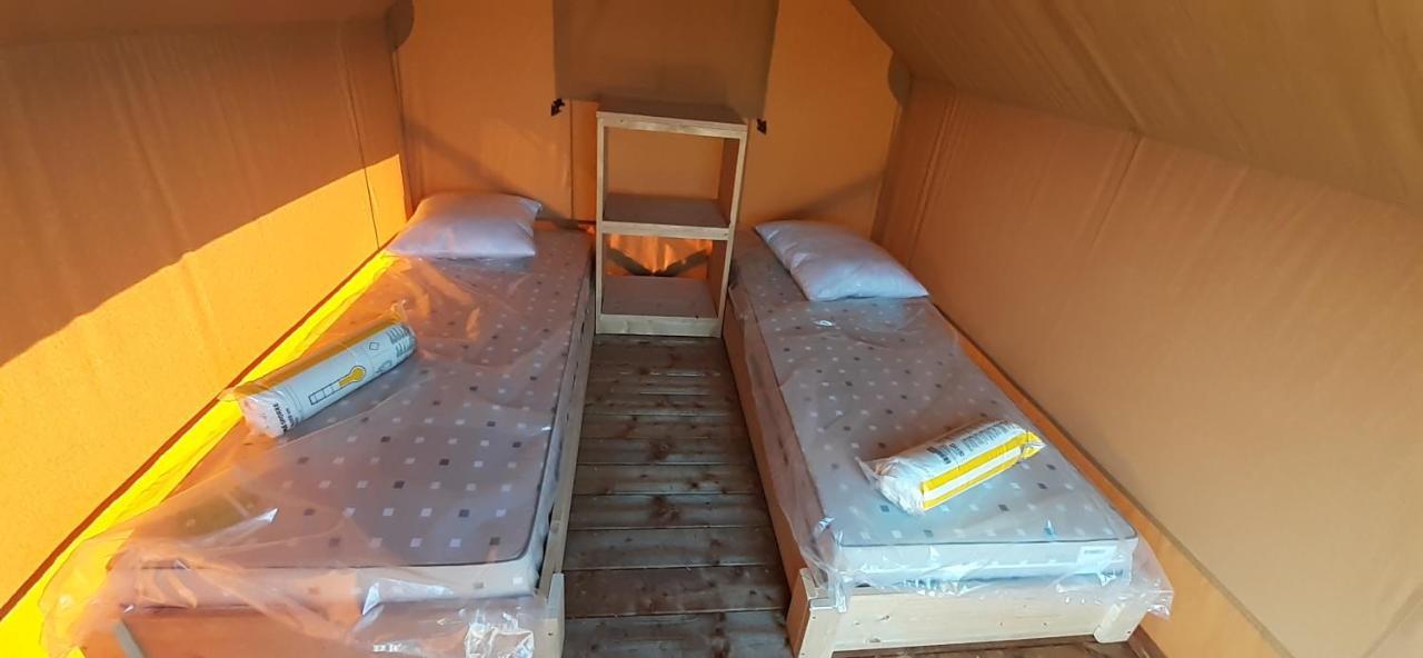 Tente Cabane Du Camping Hautoreille Bannes  외부 사진